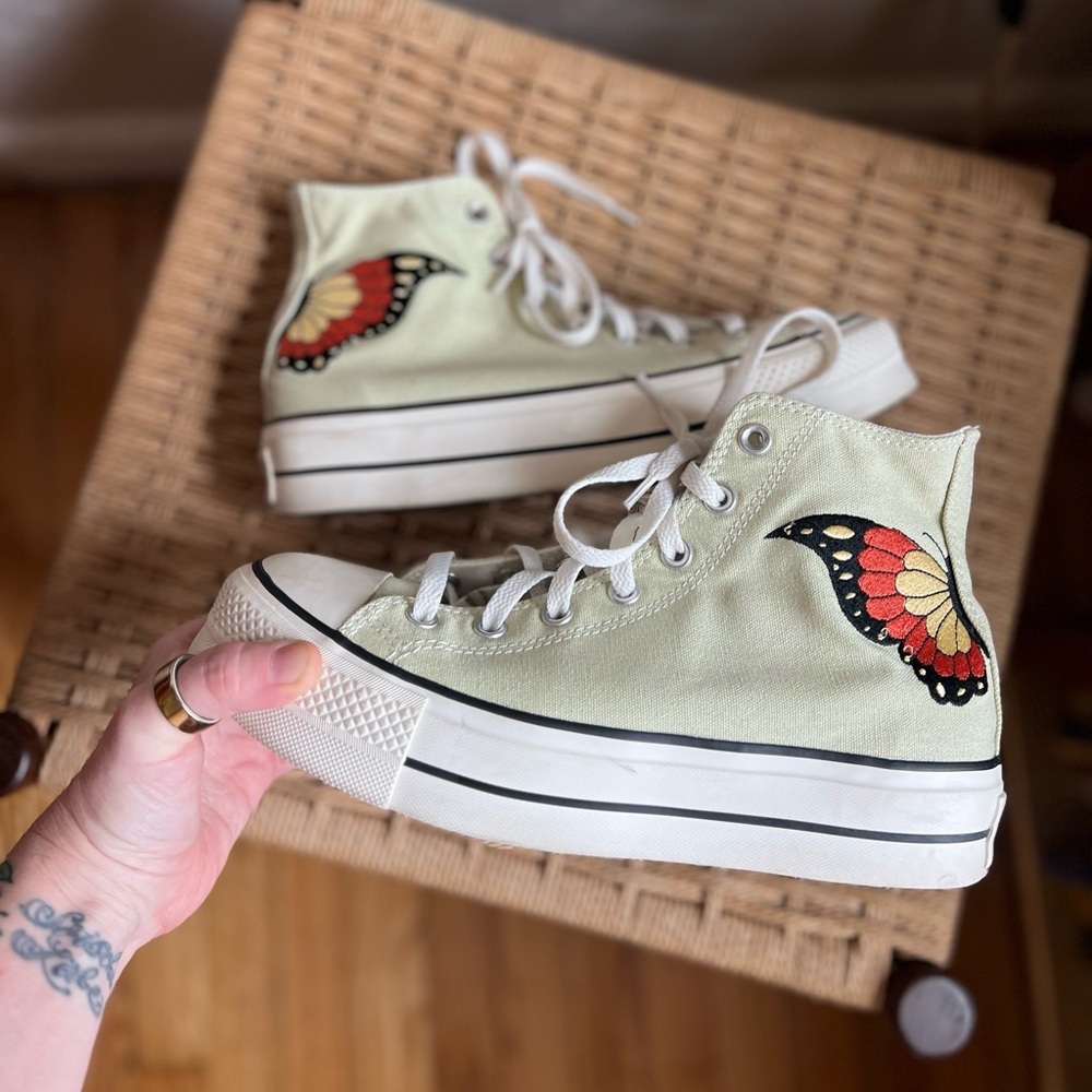Converse Chuck Taylor All Star Platform High Top Butterfly Green Womens 9